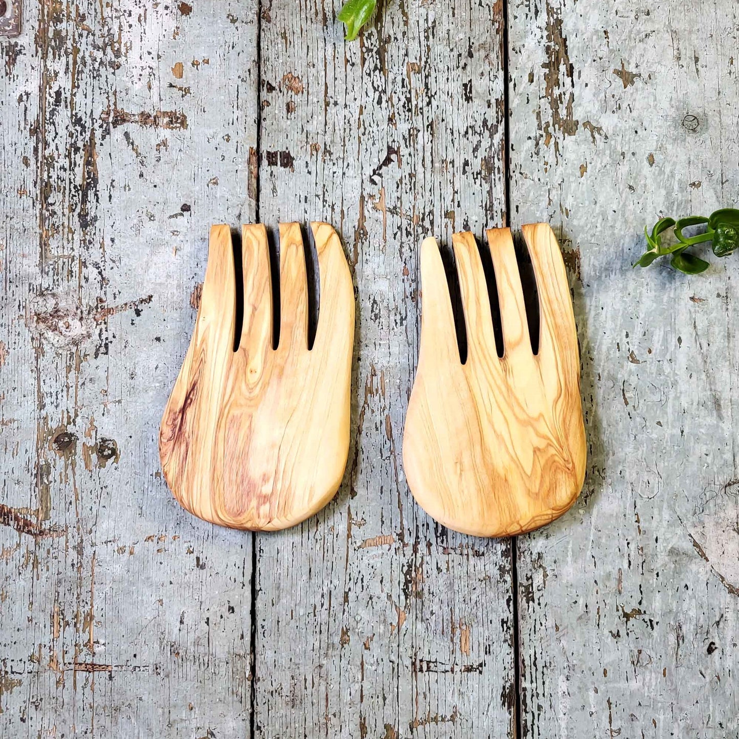 Olive Wood Tossing Claws