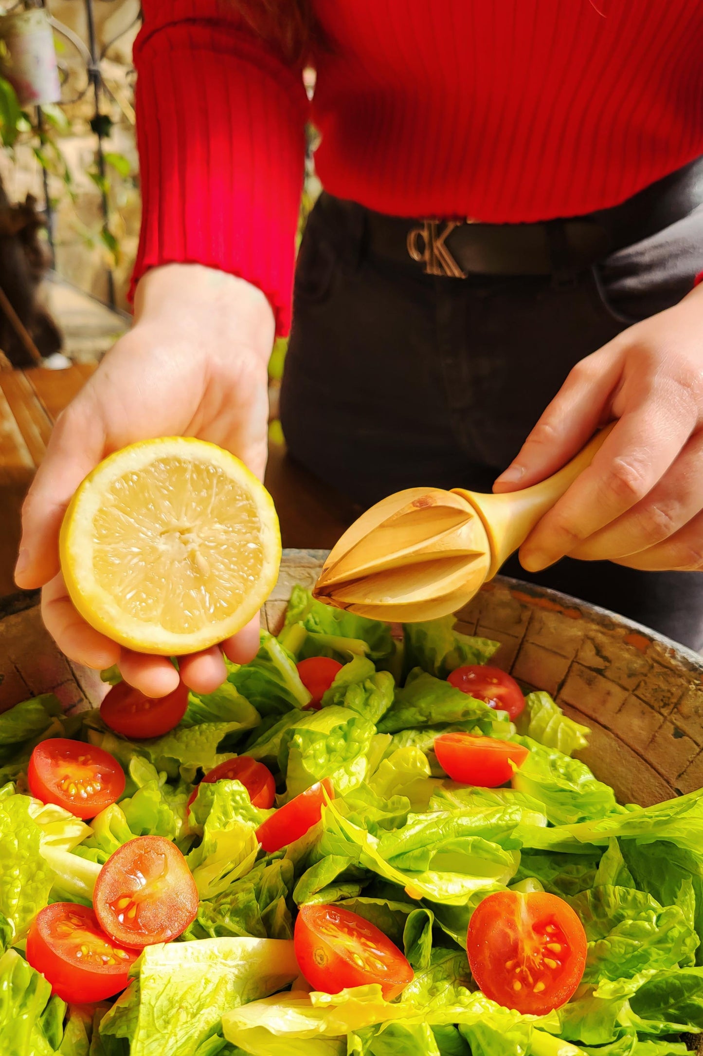 Olive Wood Handheld Lemon Juicer